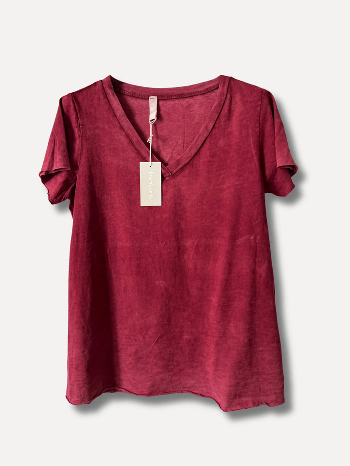 Classic v-tee