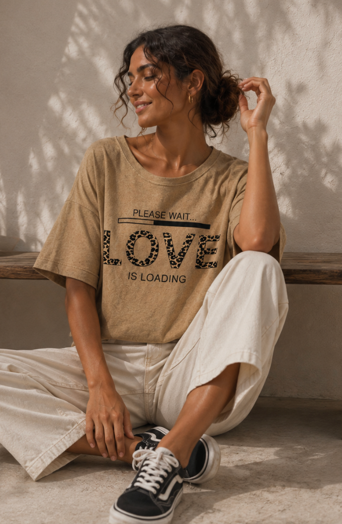 Love tee