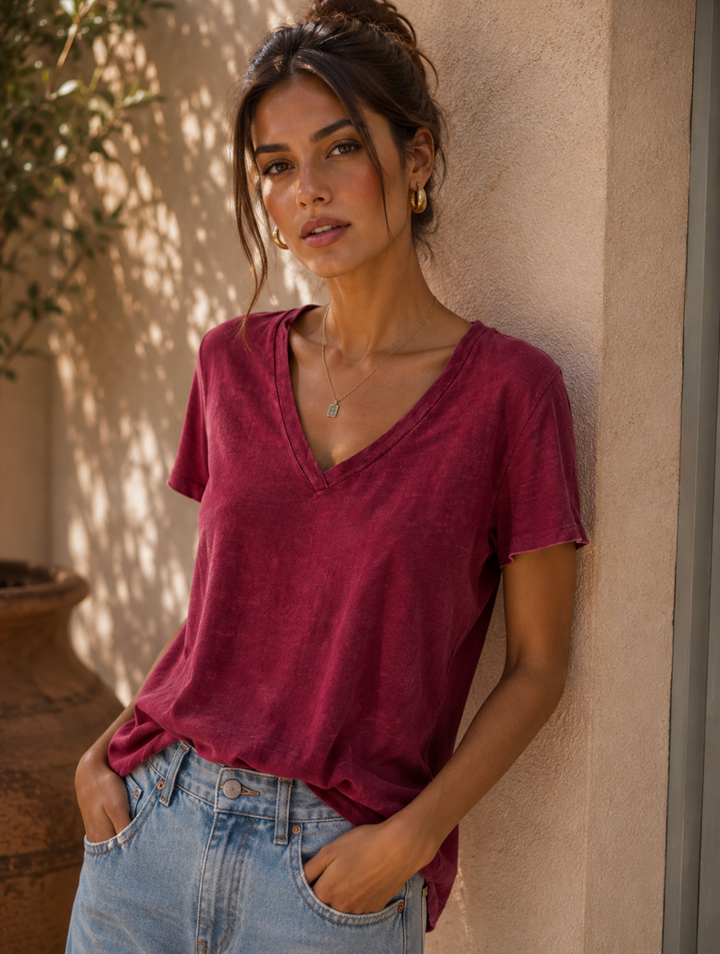 Classic v-tee