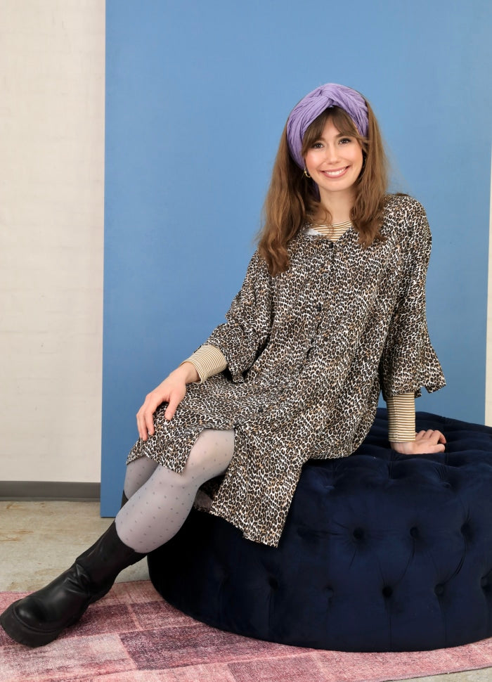 April dot tights